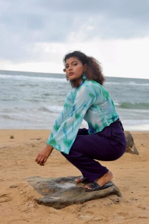 EVERLY HIGH NECK TOP